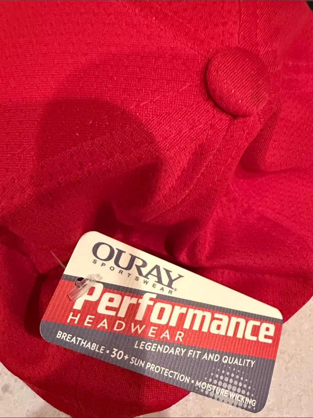 NWT Red Flexfit Performance Cap with White 'G||G' Embroidery and Colorado Flag
